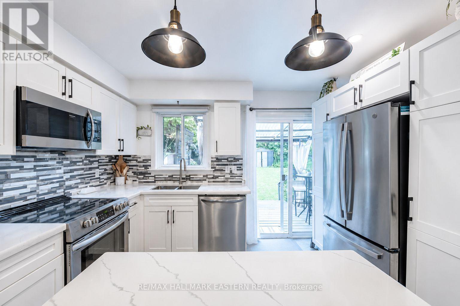 297 TOWERHILL ROAD - 7