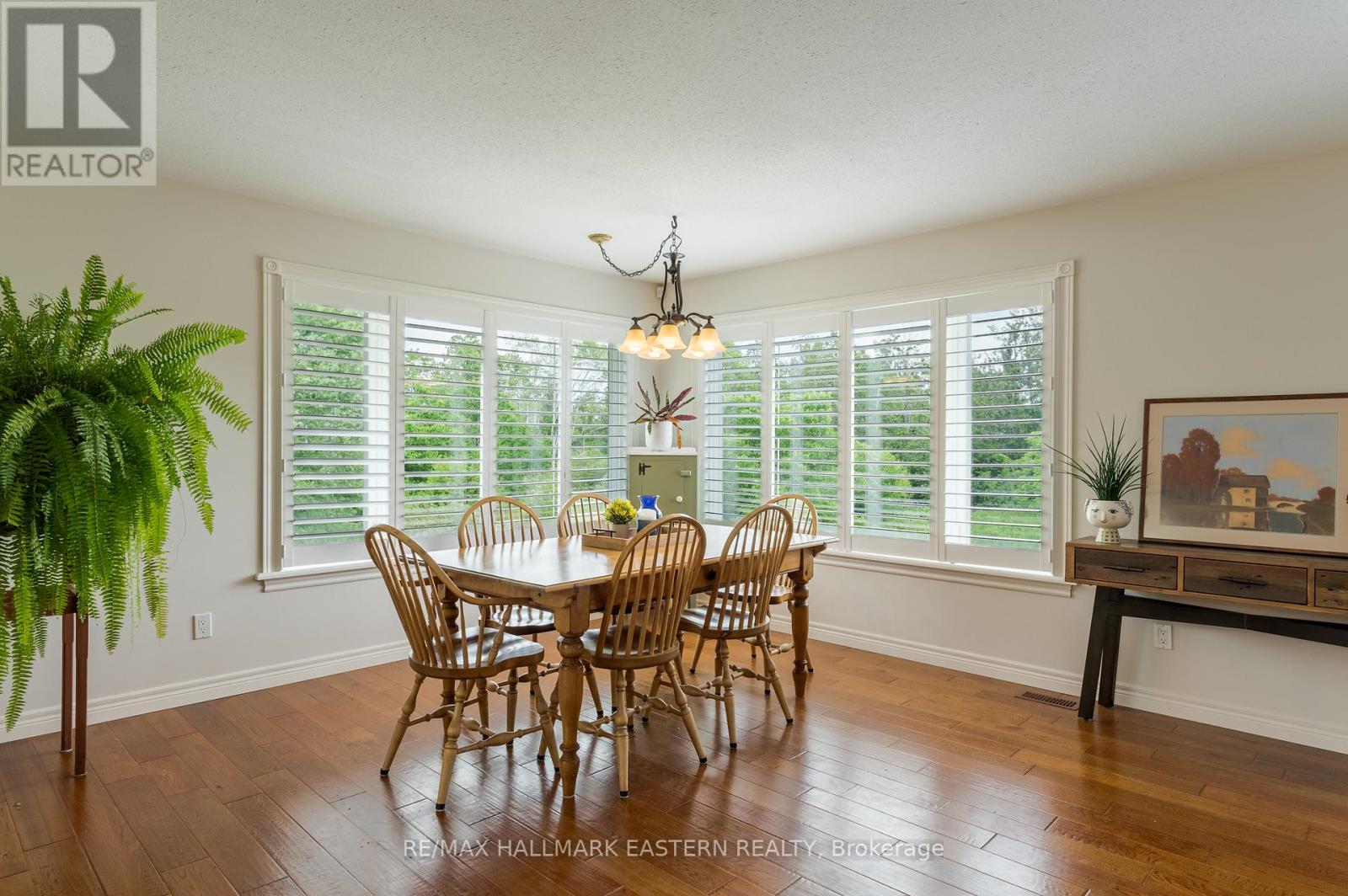 #35 301 CARNEGIE AVENUE - 10