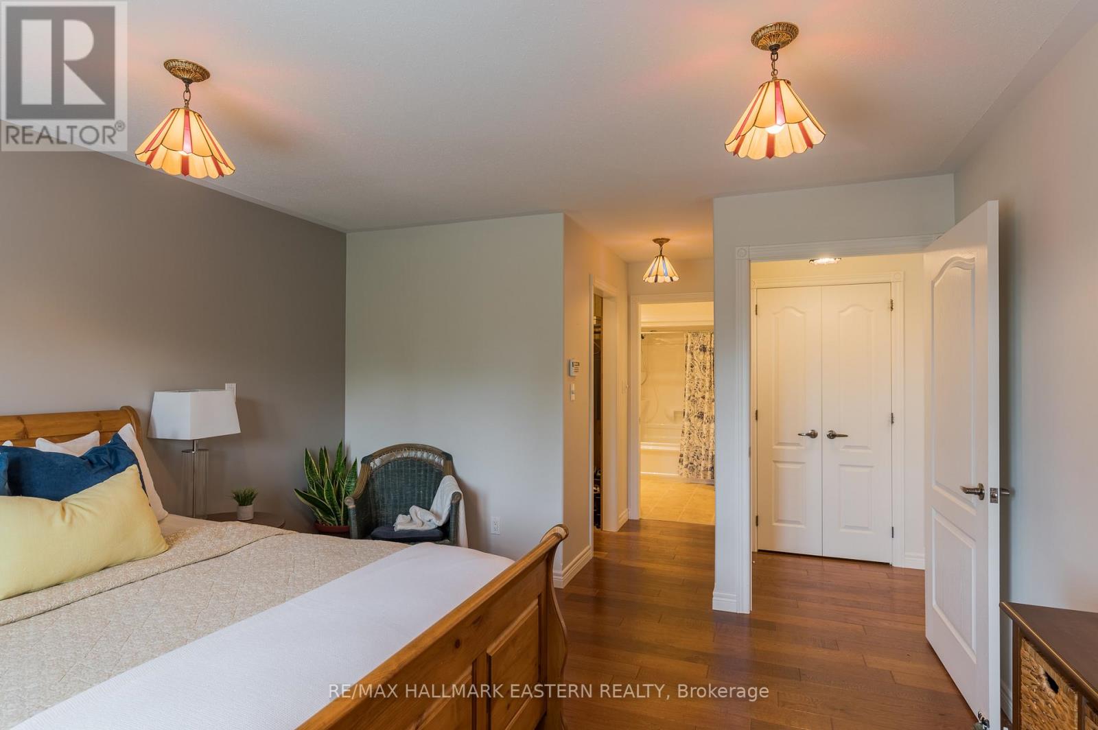 #35 301 CARNEGIE AVENUE - 17