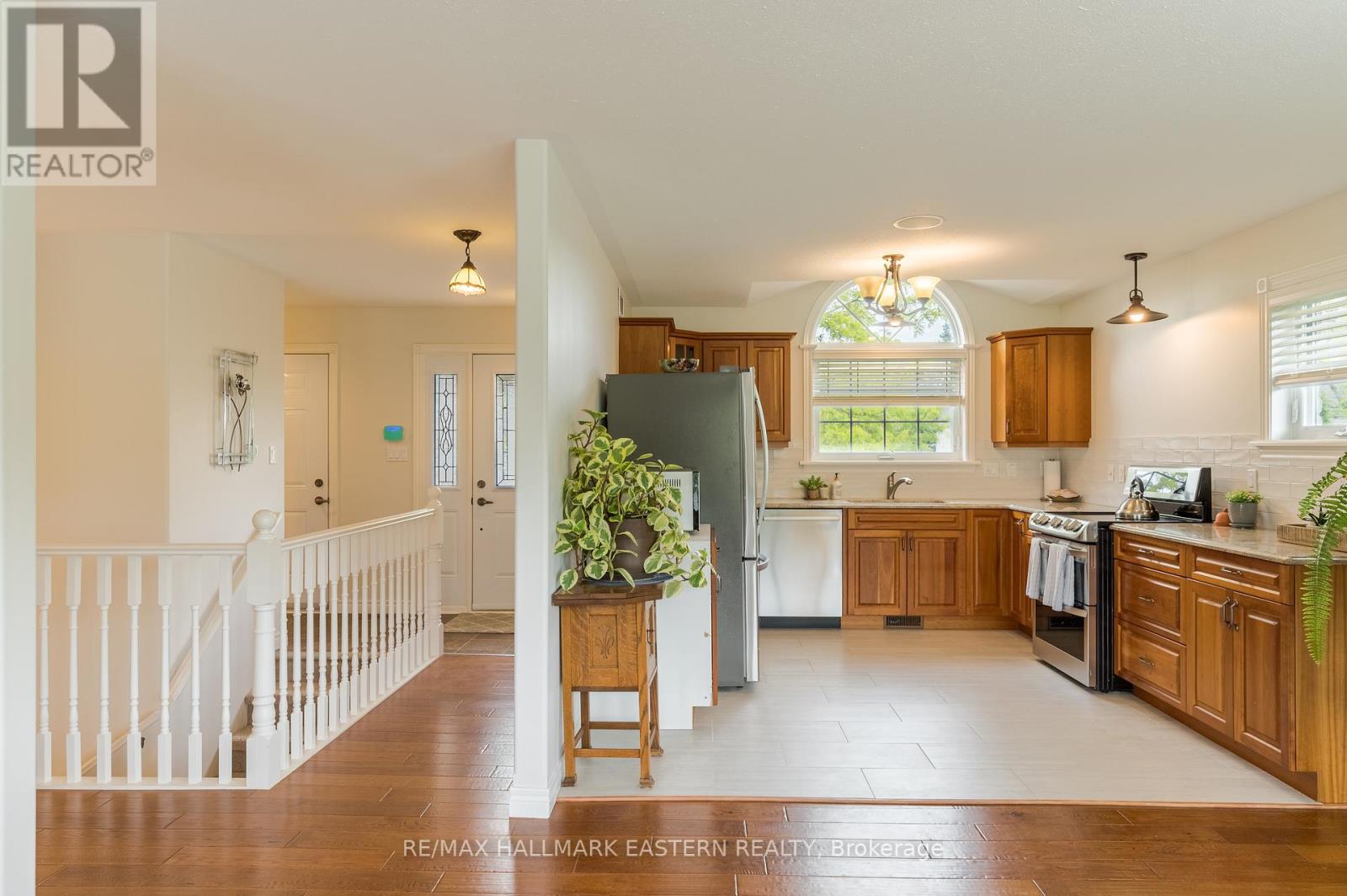 #35 301 CARNEGIE AVENUE - 3