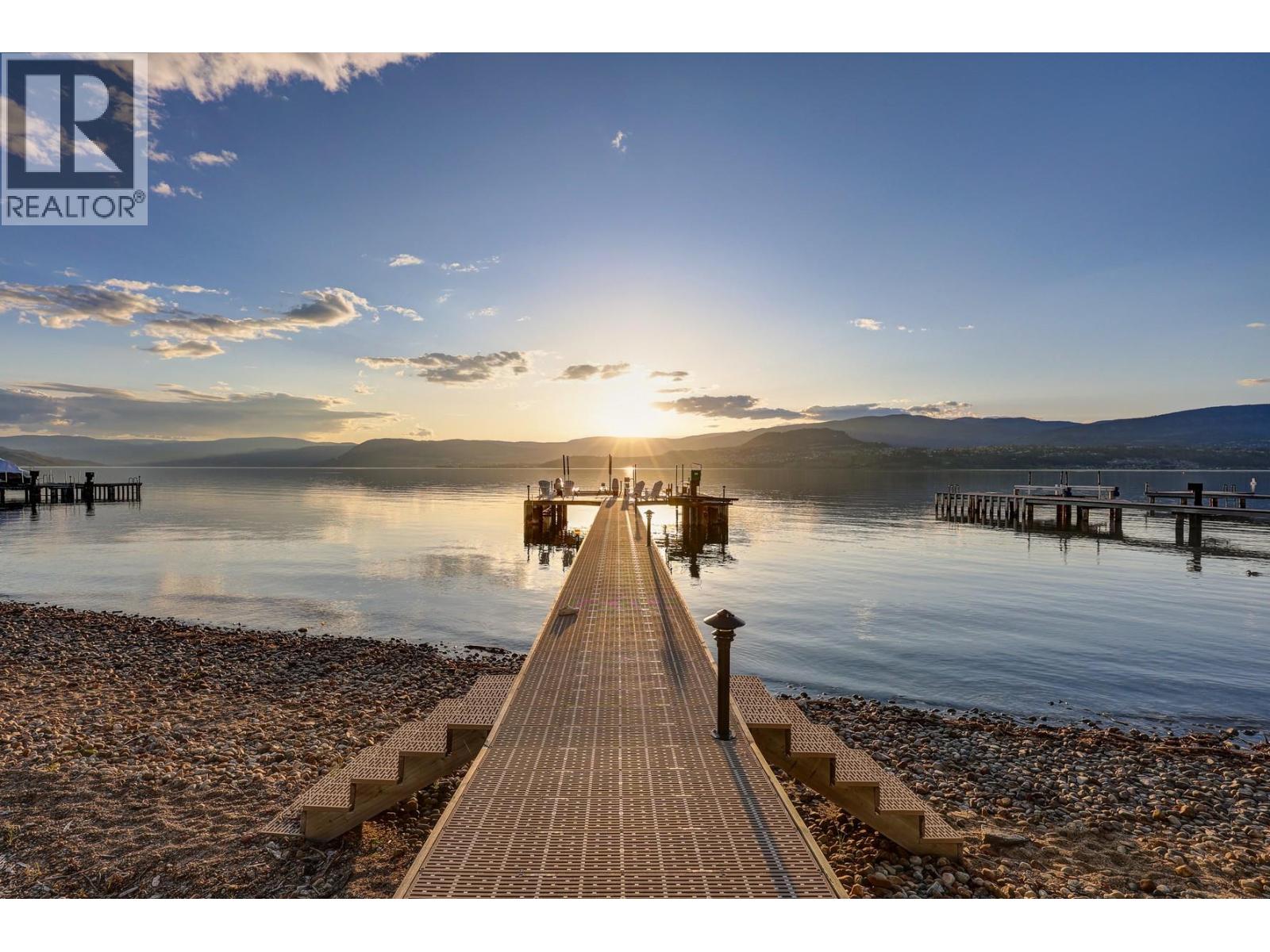 4458A Lakeland Road, Kelowna