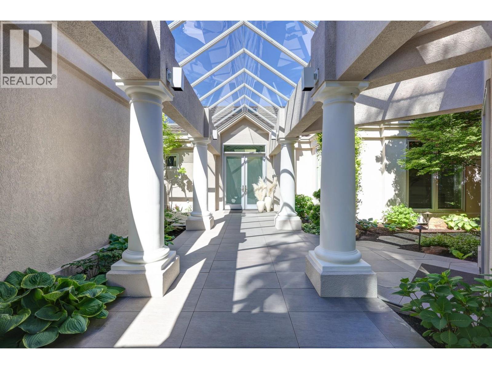 4458A Lakeland Road, Kelowna