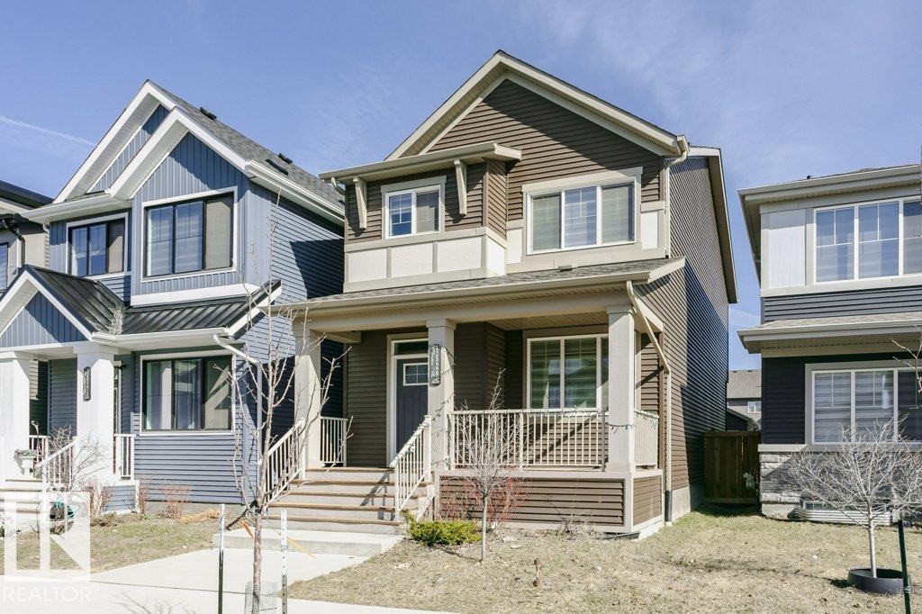 1529 Plum CI SW - 2