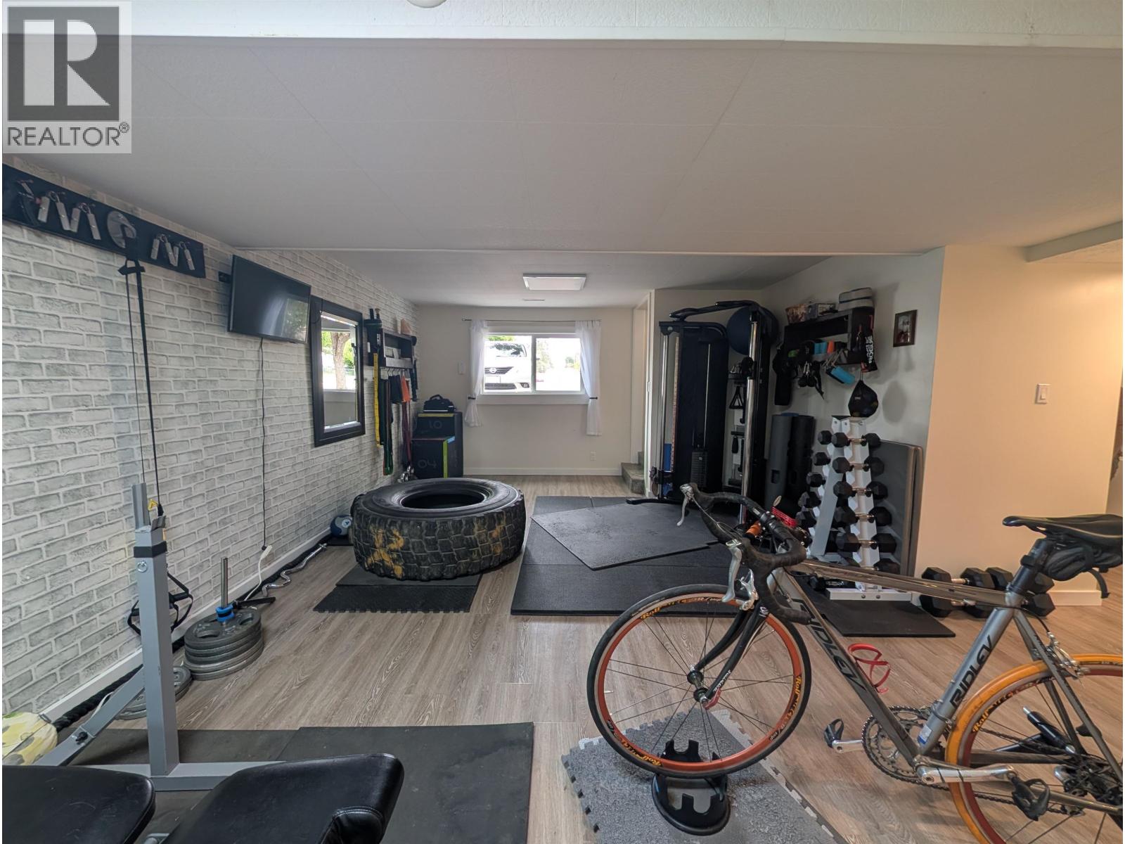 1696 PRINCESS Street, Smithers
