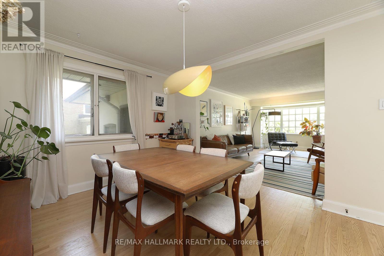 33 STAG HILL DRIVE - 12