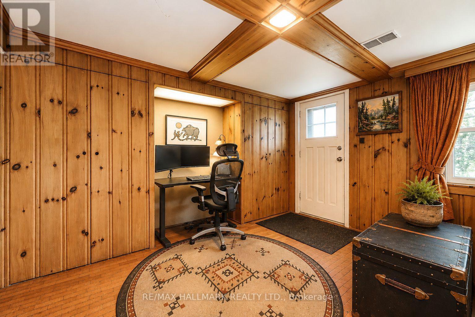 33 STAG HILL DRIVE - 18