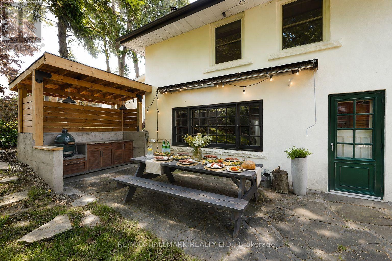 33 STAG HILL DRIVE - 20
