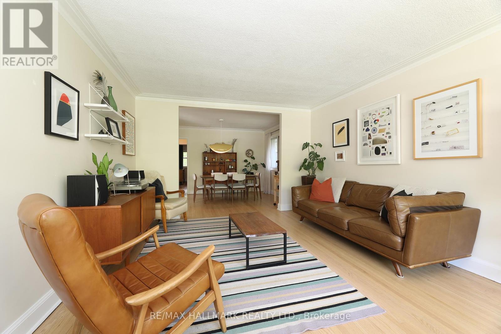 33 STAG HILL DRIVE - 8