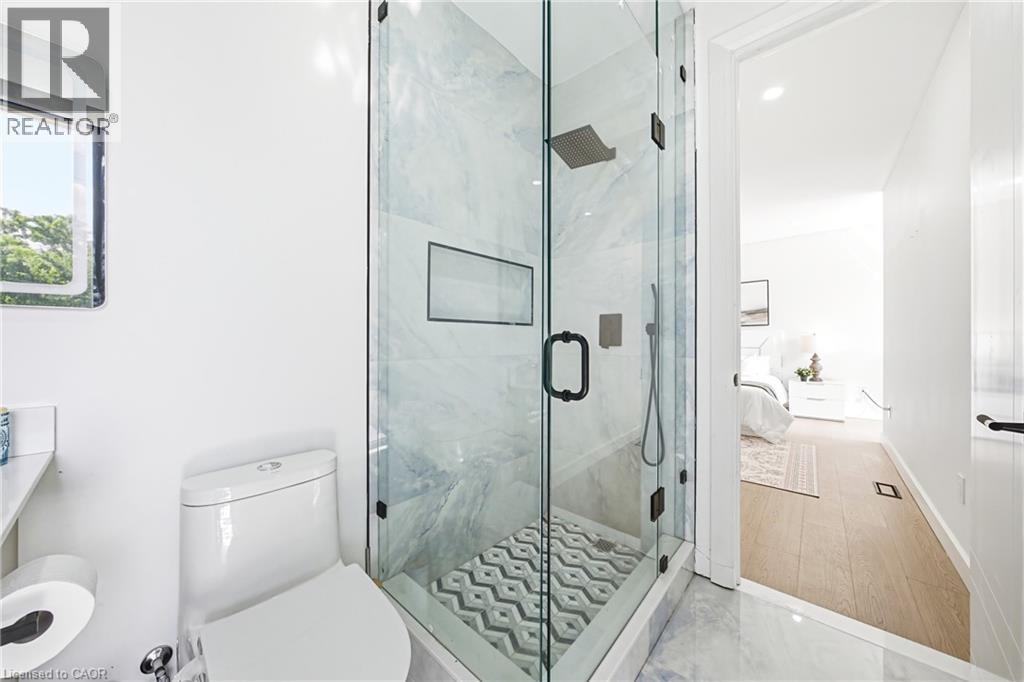 4511 GUELPH Line - 34