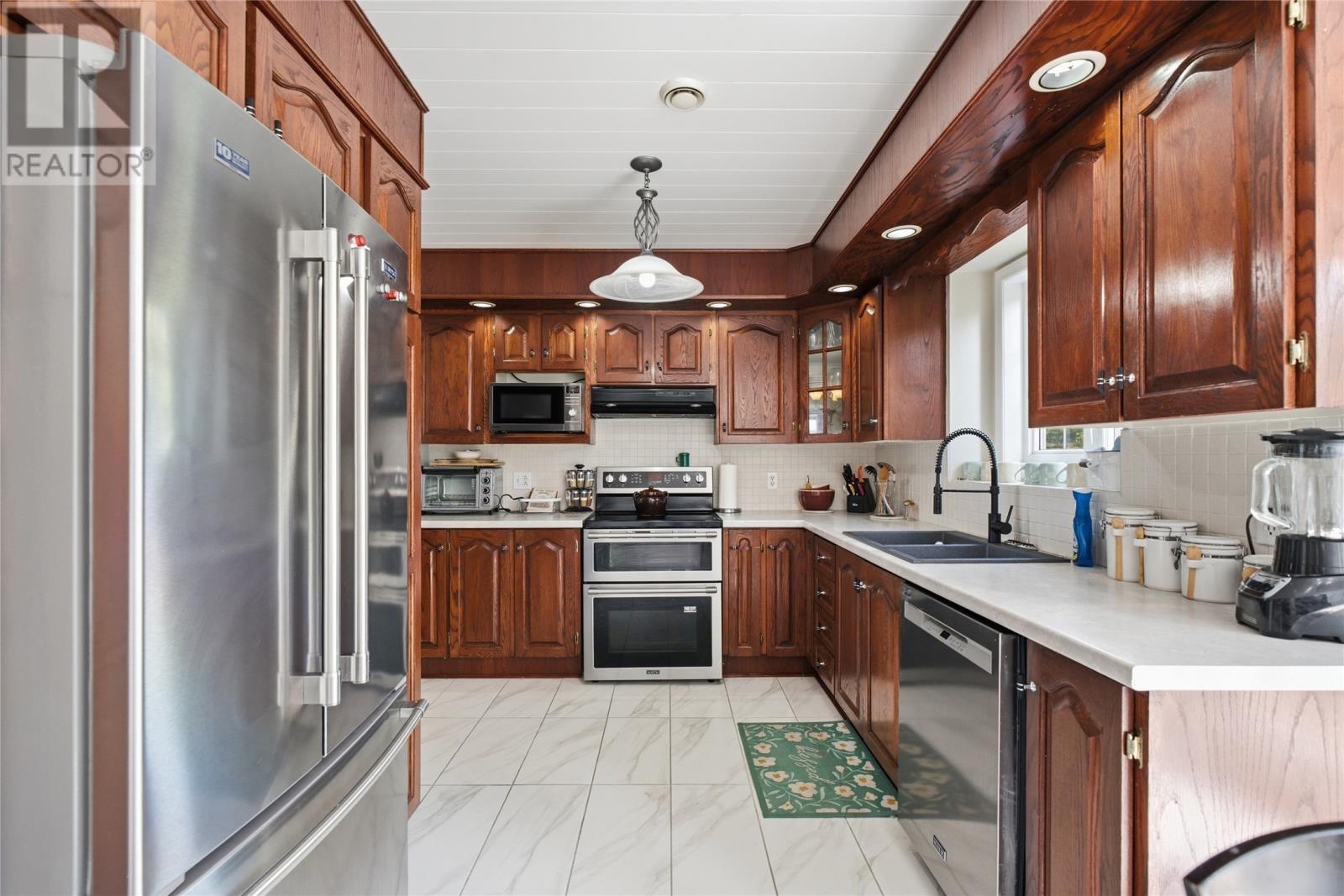 181 Main Road - 18