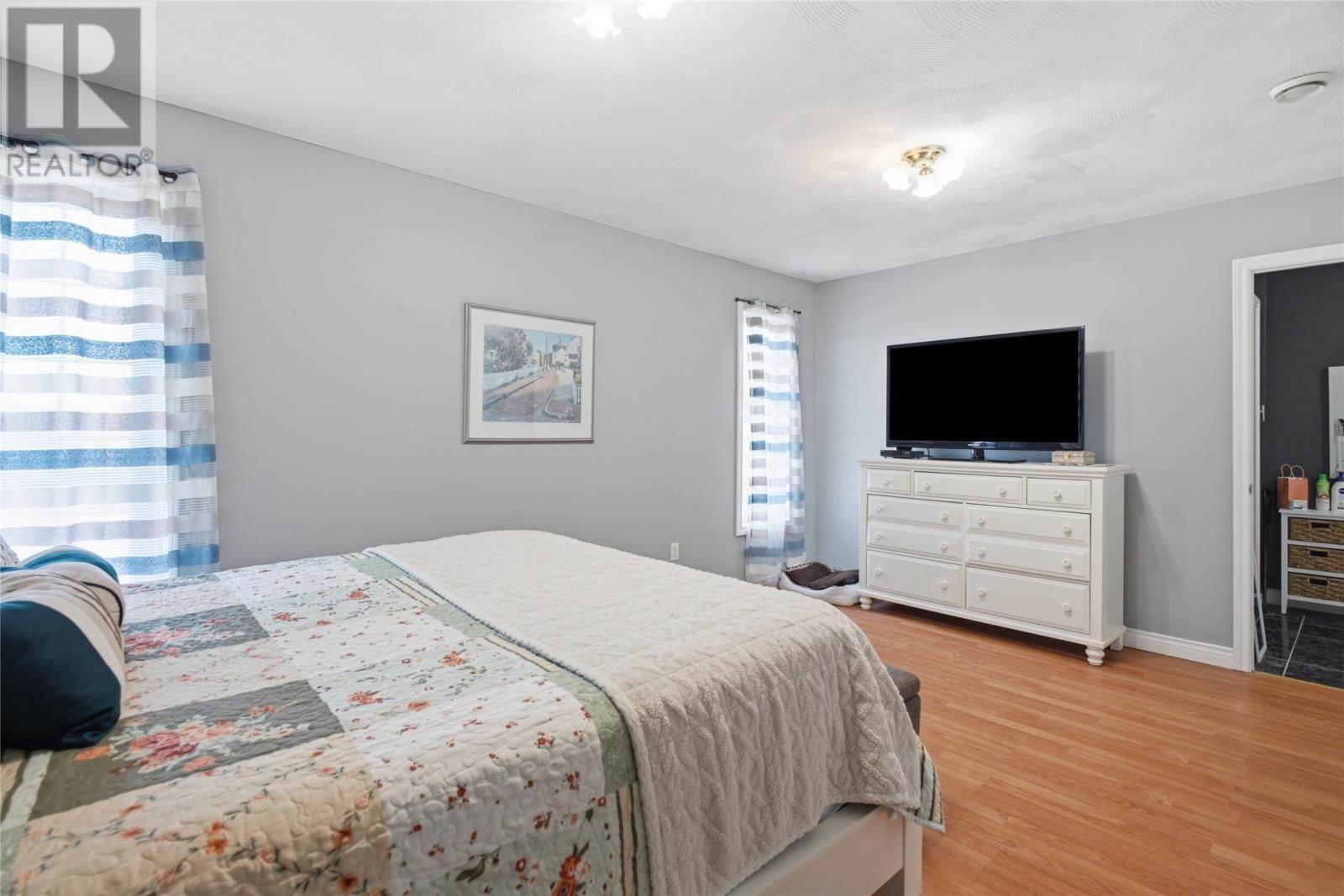 181 Main Road - Image 33