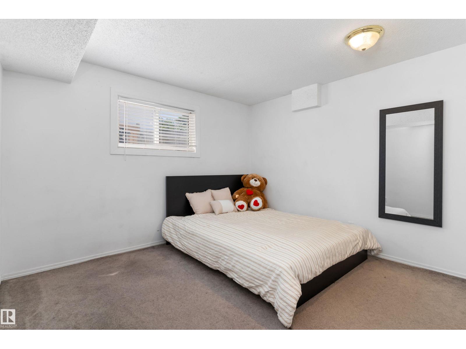 15252 81 ST NW - 21