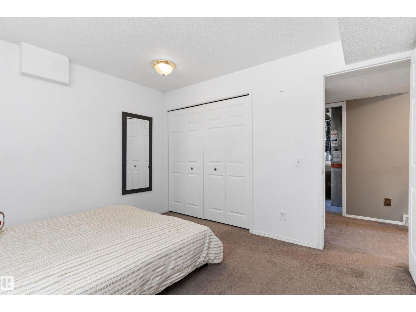 15252 81 ST NW - 22
