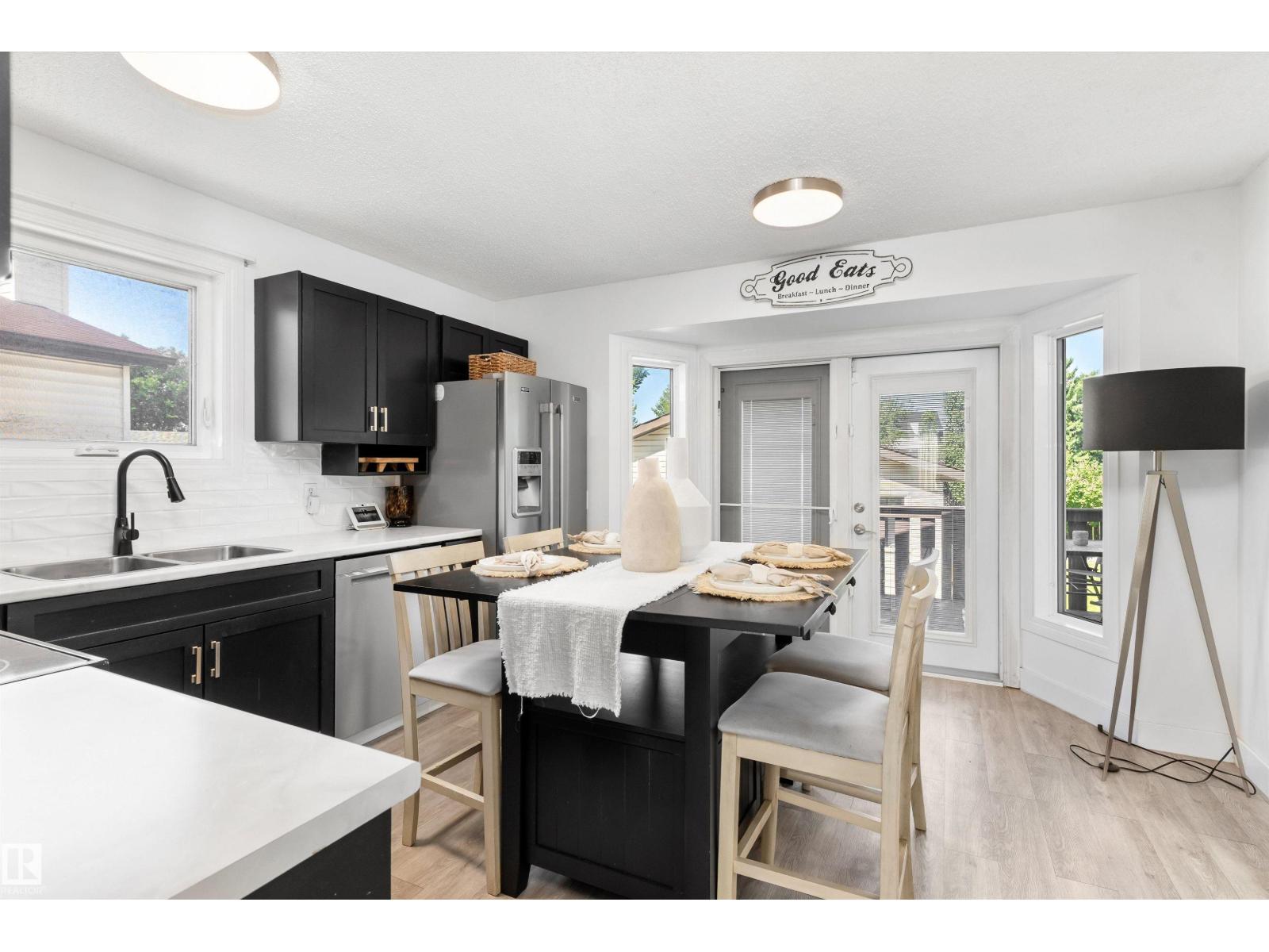 15252 81 ST NW - 9