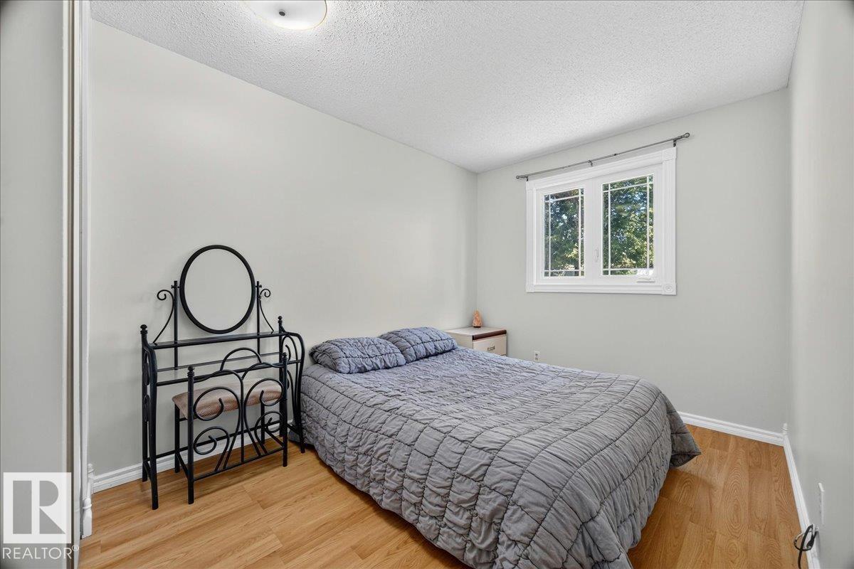 3135 49A ST NW - 11