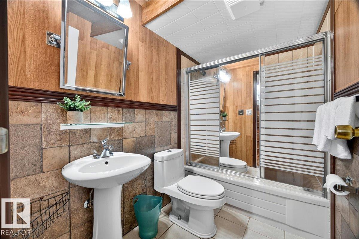 3135 49A ST NW - 19