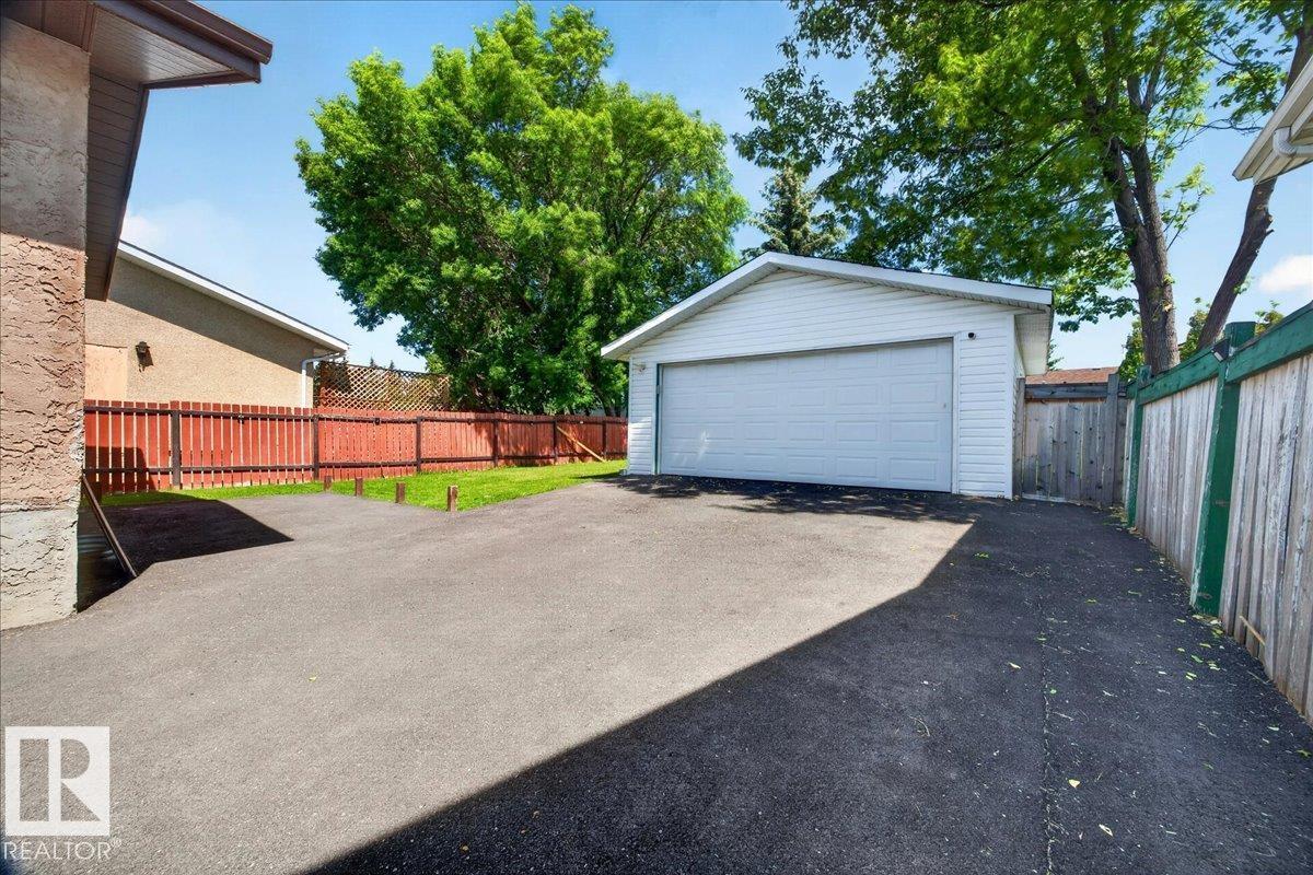 3135 49A ST NW - 22