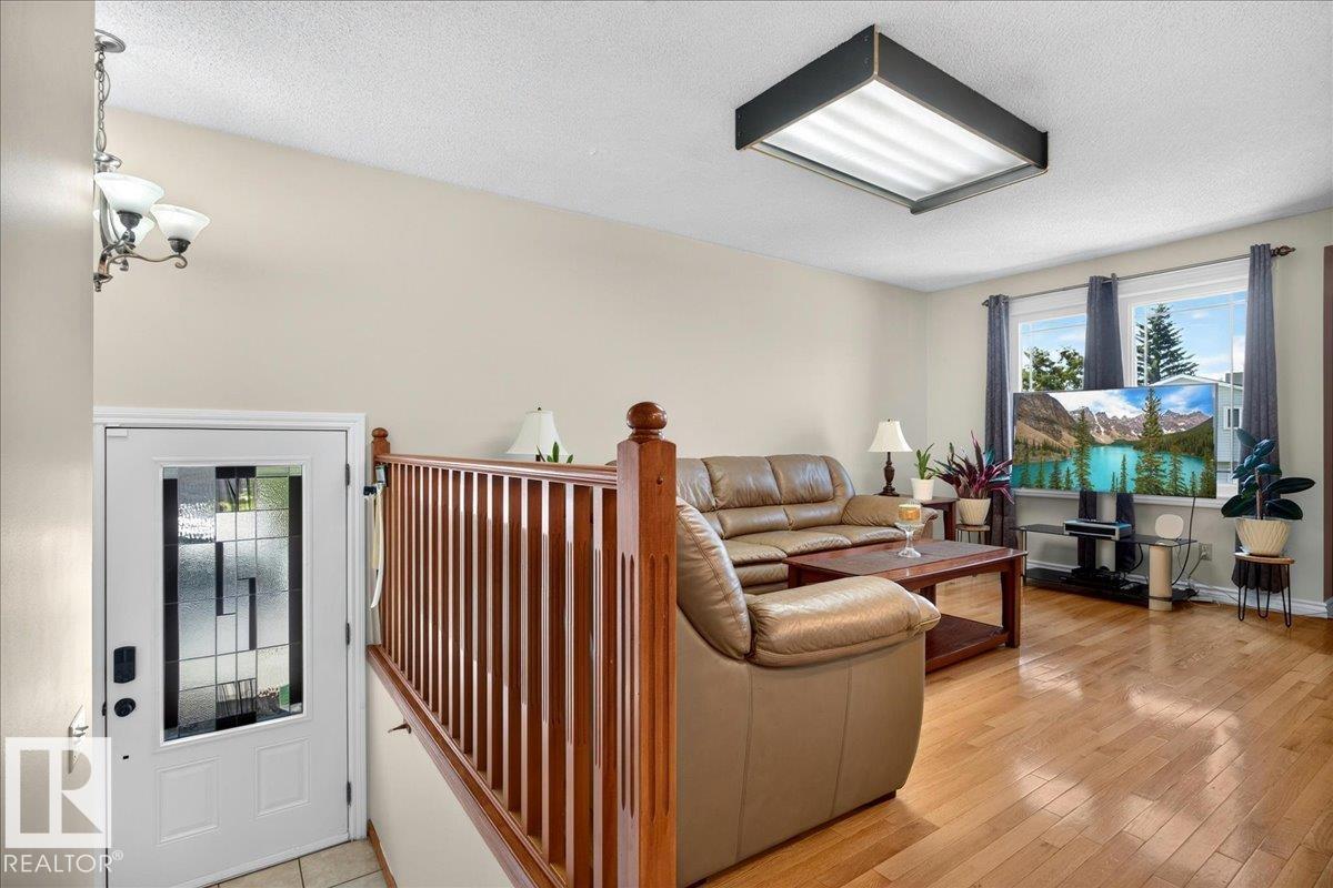 3135 49A ST NW - 5