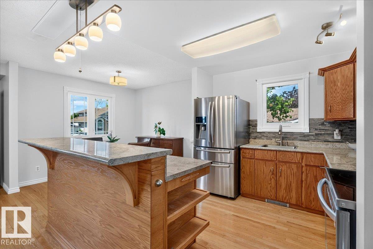 3135 49A ST NW - 8
