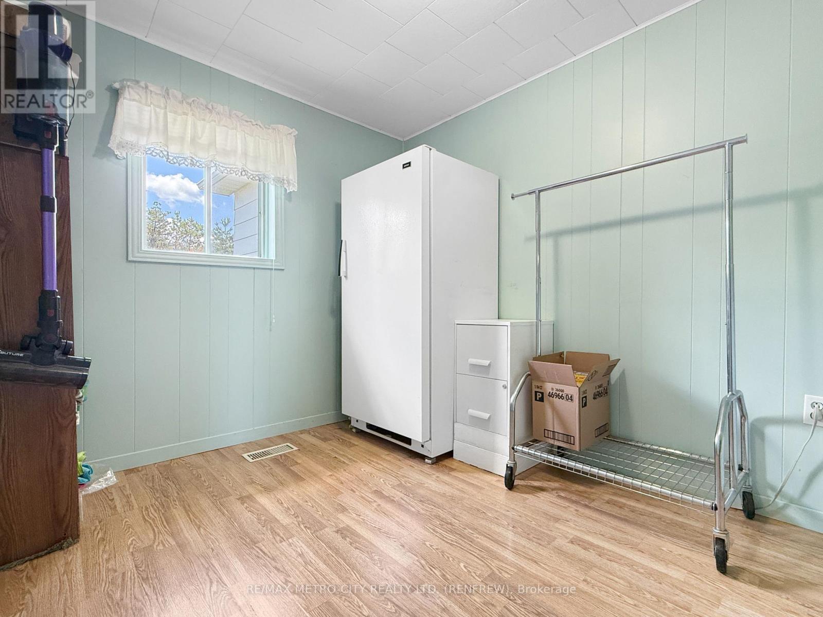 1247 HALEY ROAD - 15