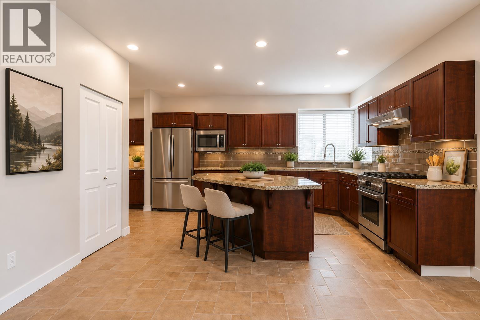 75 MAPLE DRIVE, Port Moody