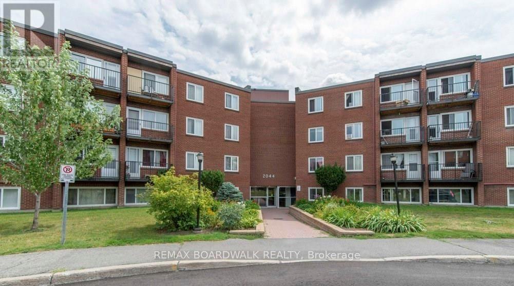 #108A 2044 ARROWSMITH DRIVE - 1