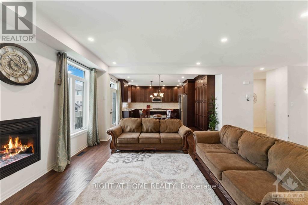 546 PEERLESS STREET, Ottawa. Luxury613. By Peter Sagos - Image 11
