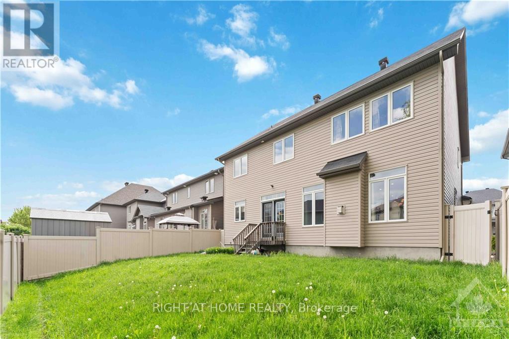 546 PEERLESS STREET, Ottawa. Luxury613. By Peter Sagos - Image 17