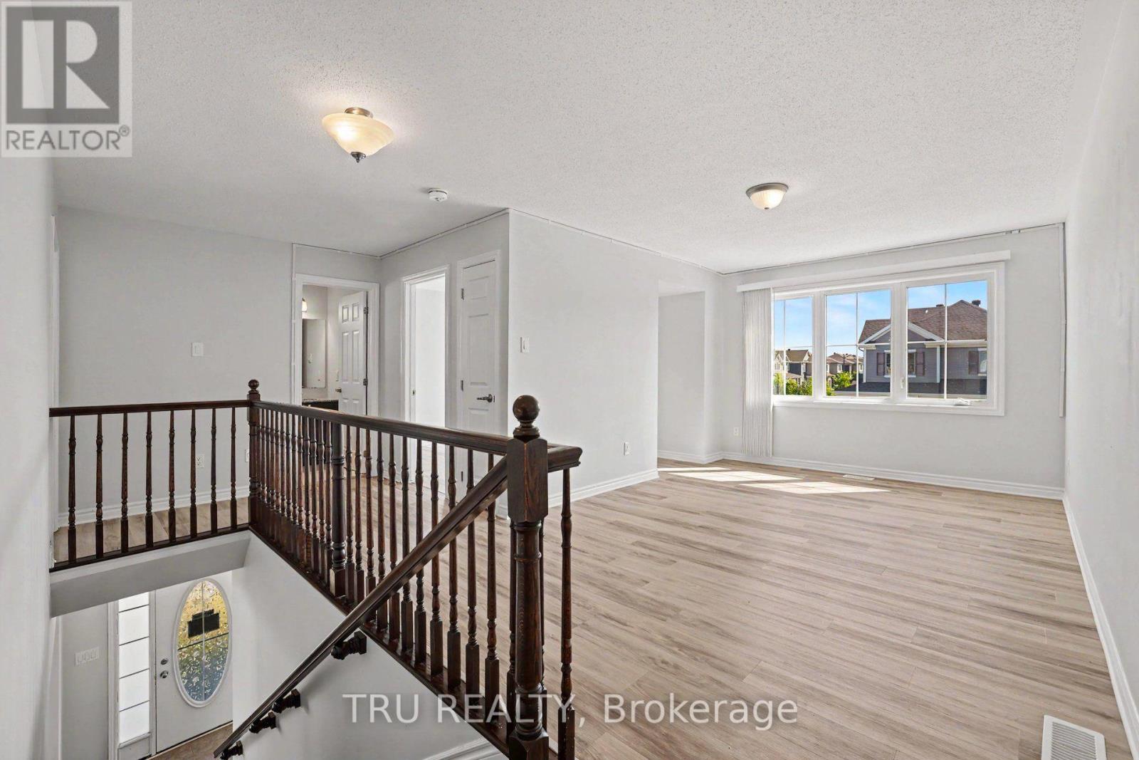 425 APHELION CRESCENT - 15
