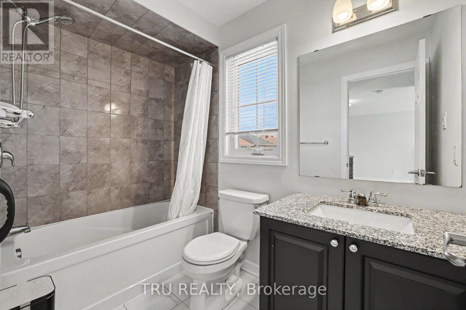 425 APHELION CRESCENT - 25