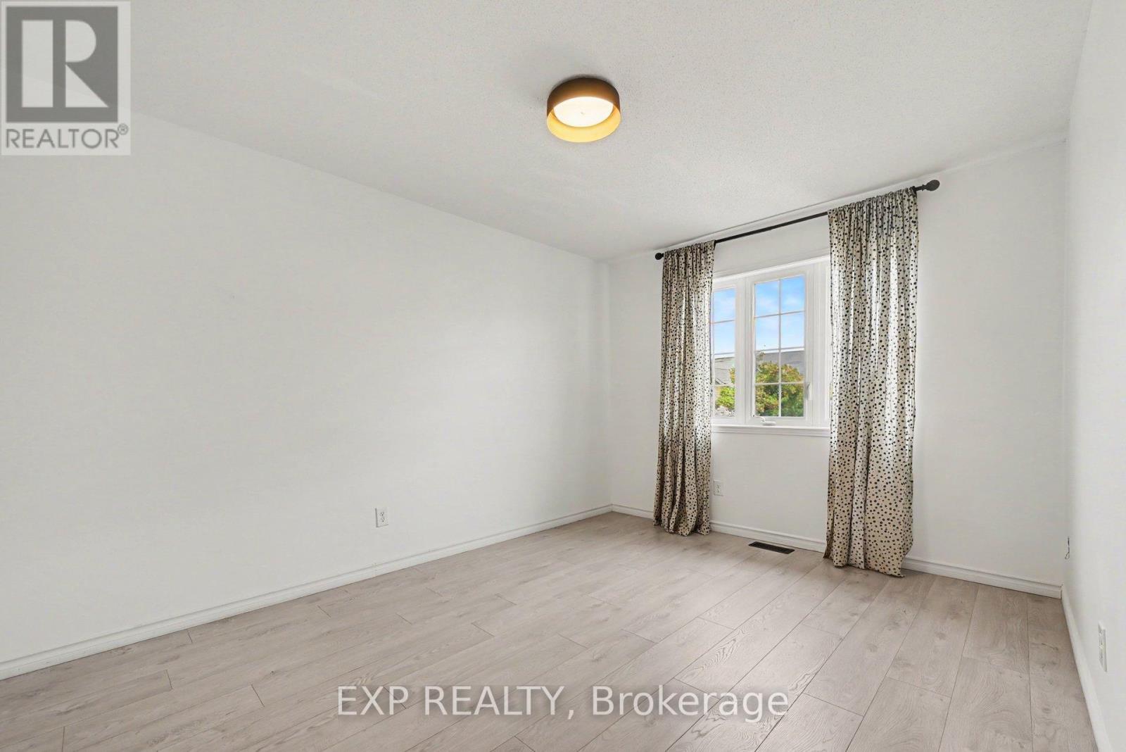 218 ROLLING MEADOW CRESCENT, Ottawa. Luxury613. By Peter Sagos - Image 19