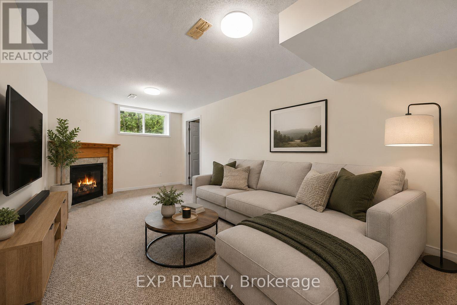 218 ROLLING MEADOW CRESCENT, Ottawa. Luxury613. By Peter Sagos - Image 23