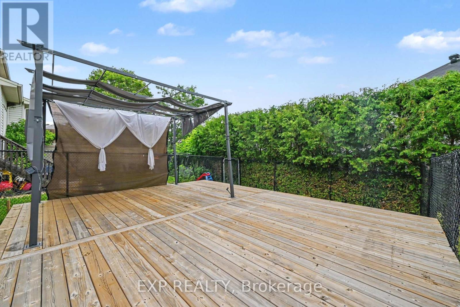 218 ROLLING MEADOW CRESCENT, Ottawa. Luxury613. By Peter Sagos - Image 27