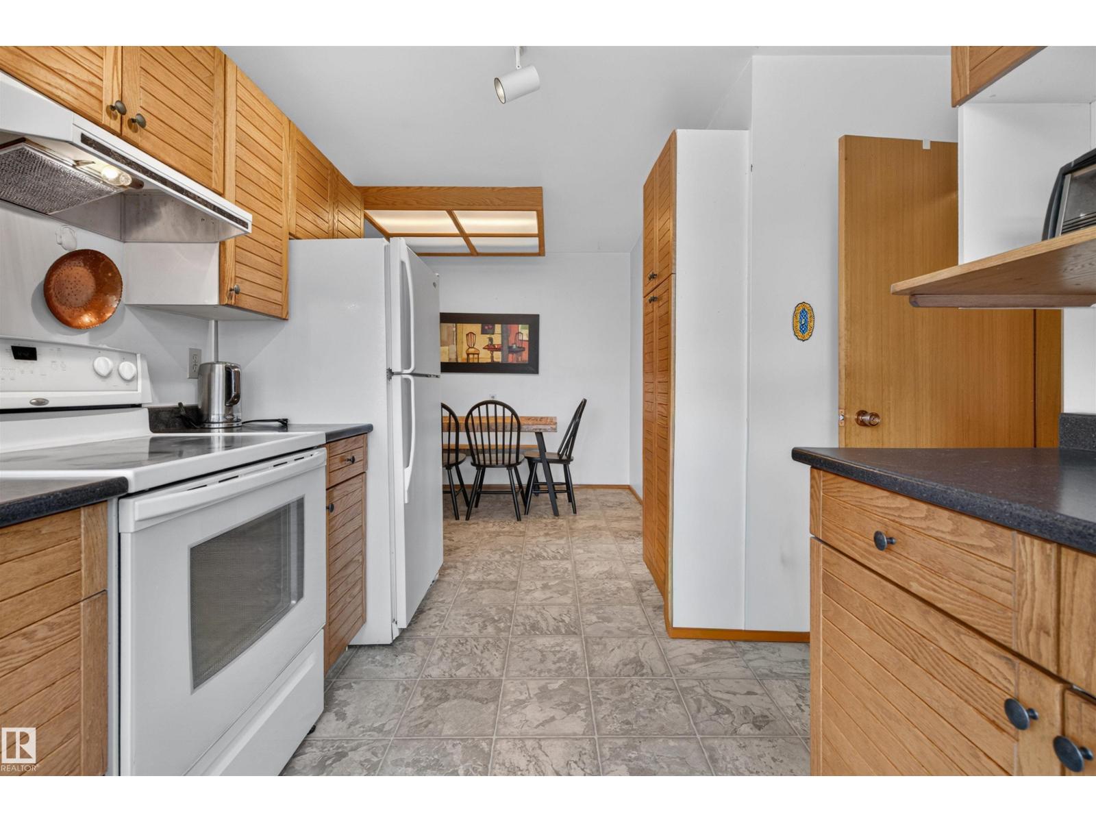 5832 114A ST NW - 16