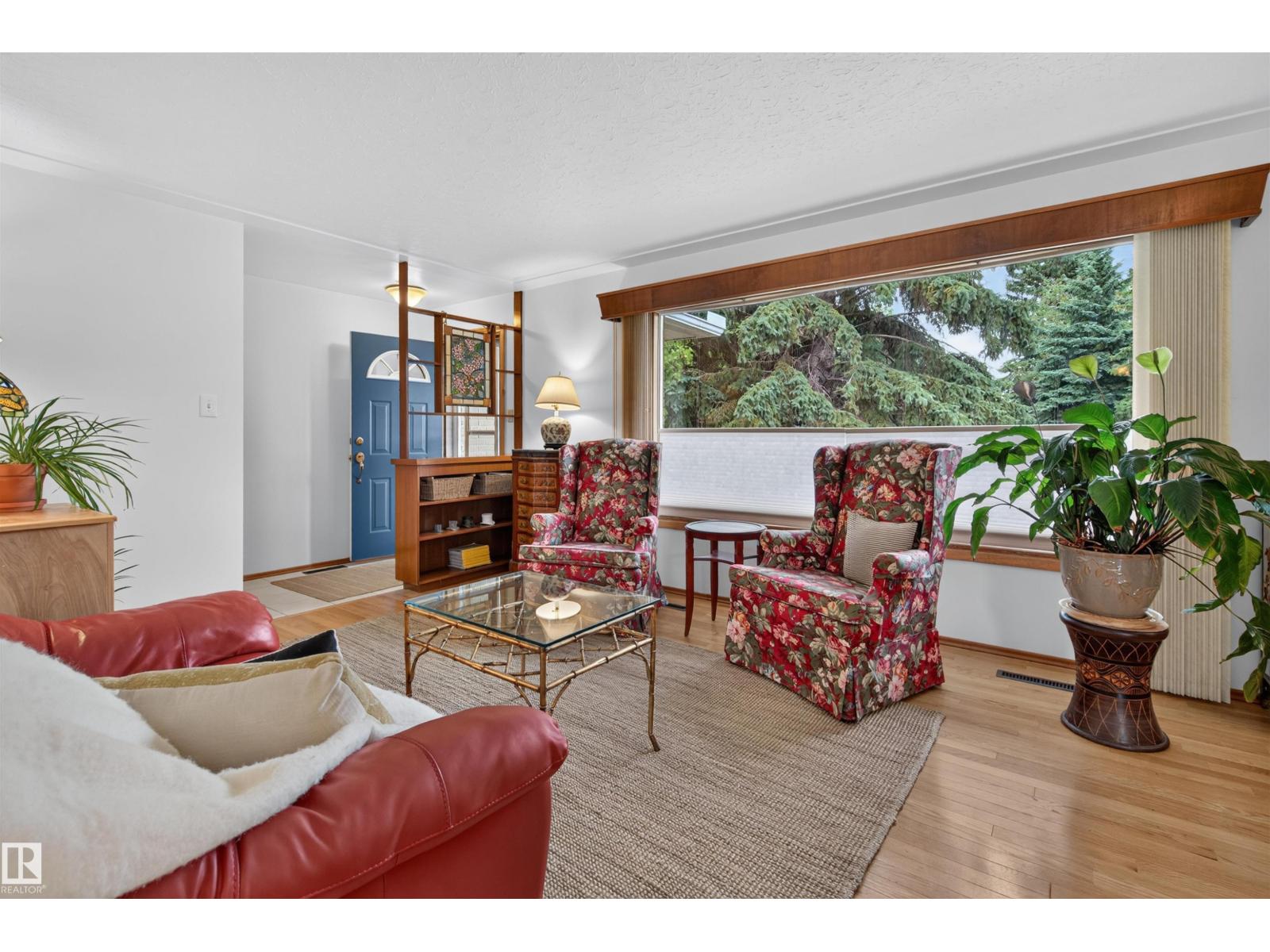 5832 114A ST NW - 7
