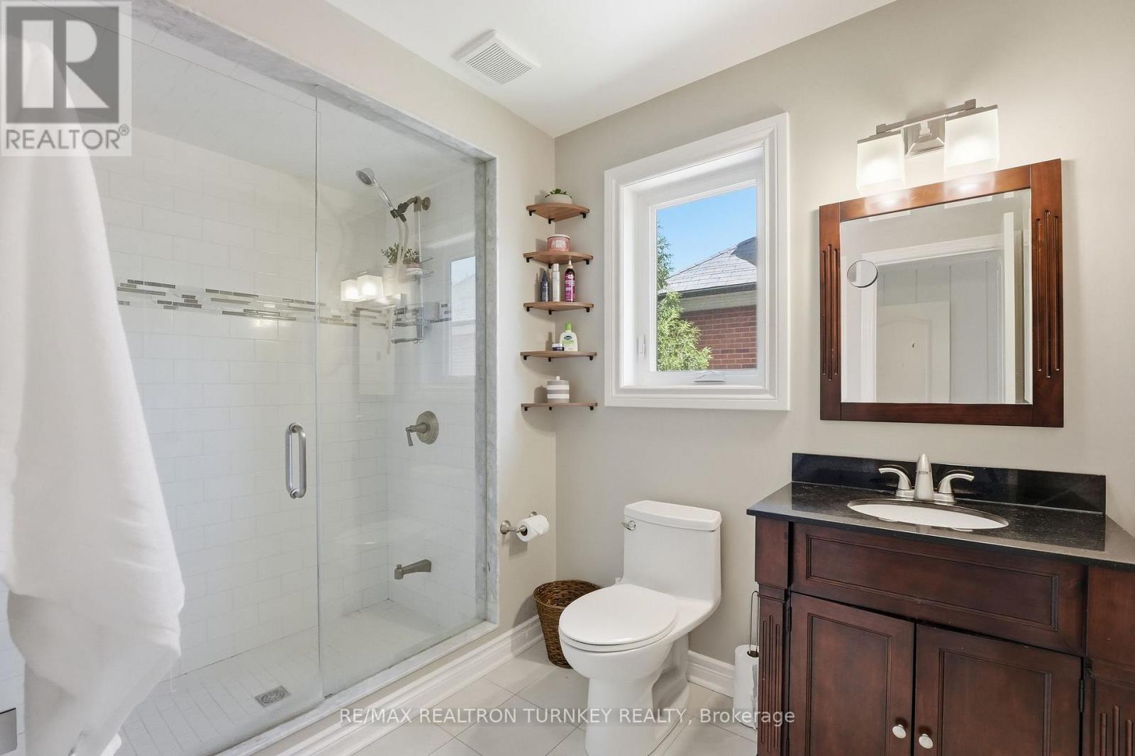 818 EXCELLER CIRCLE - 29