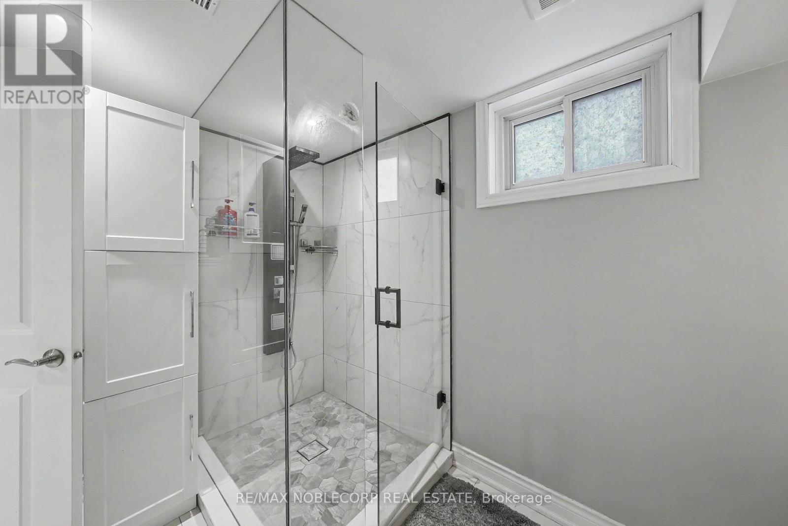 24 MAPLE AVENUE W - 30