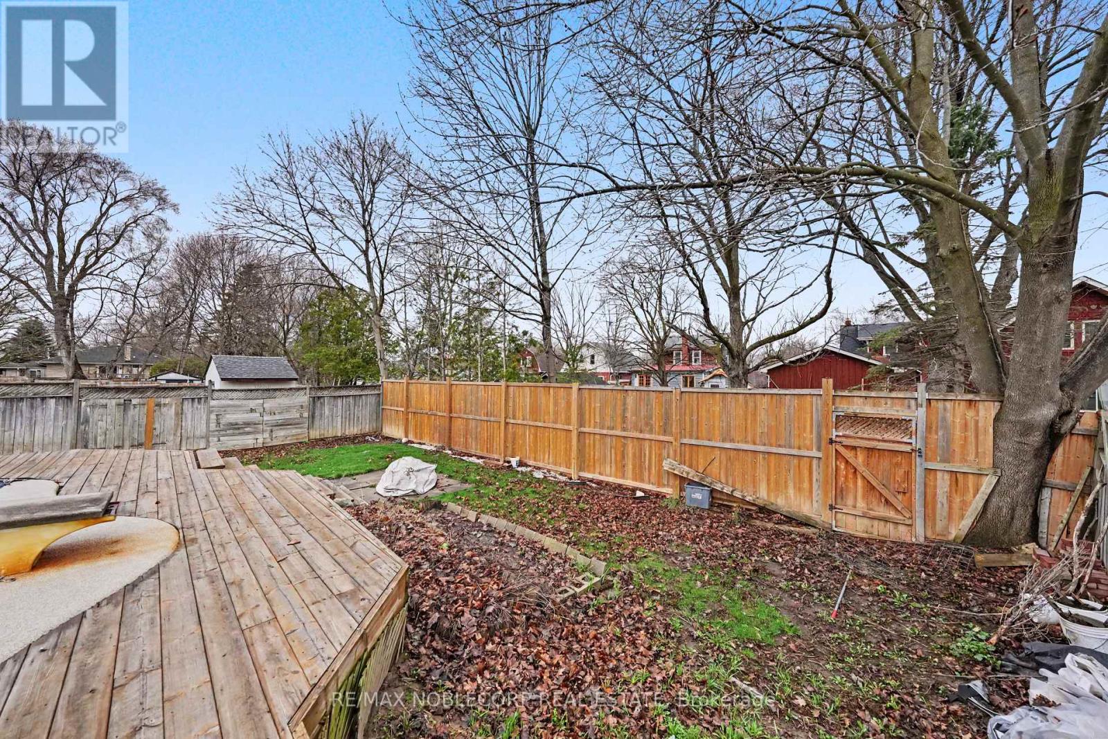 24 MAPLE AVENUE W - 45