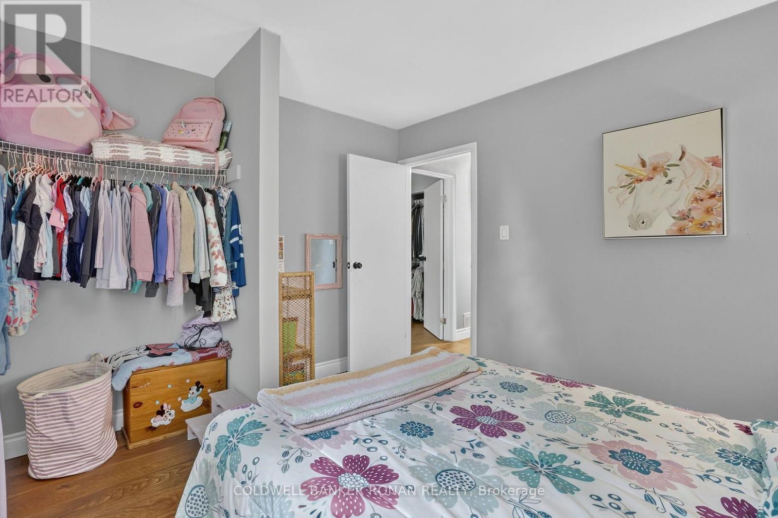 281 TUPPER BOULEVARD - Image 23