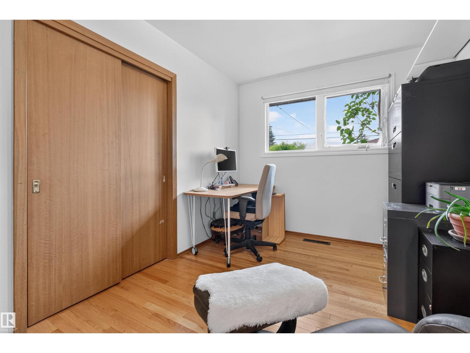 5832 114A ST NW - 22