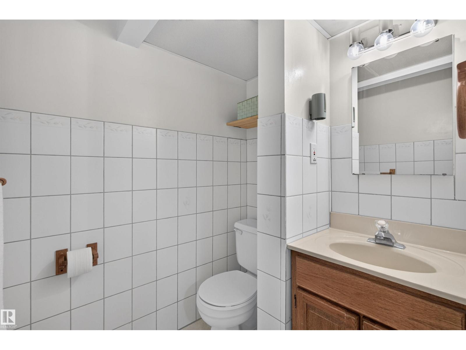 5832 114A ST NW - 47
