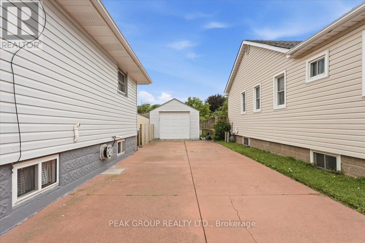 6233 MONTROSE ROAD - 2