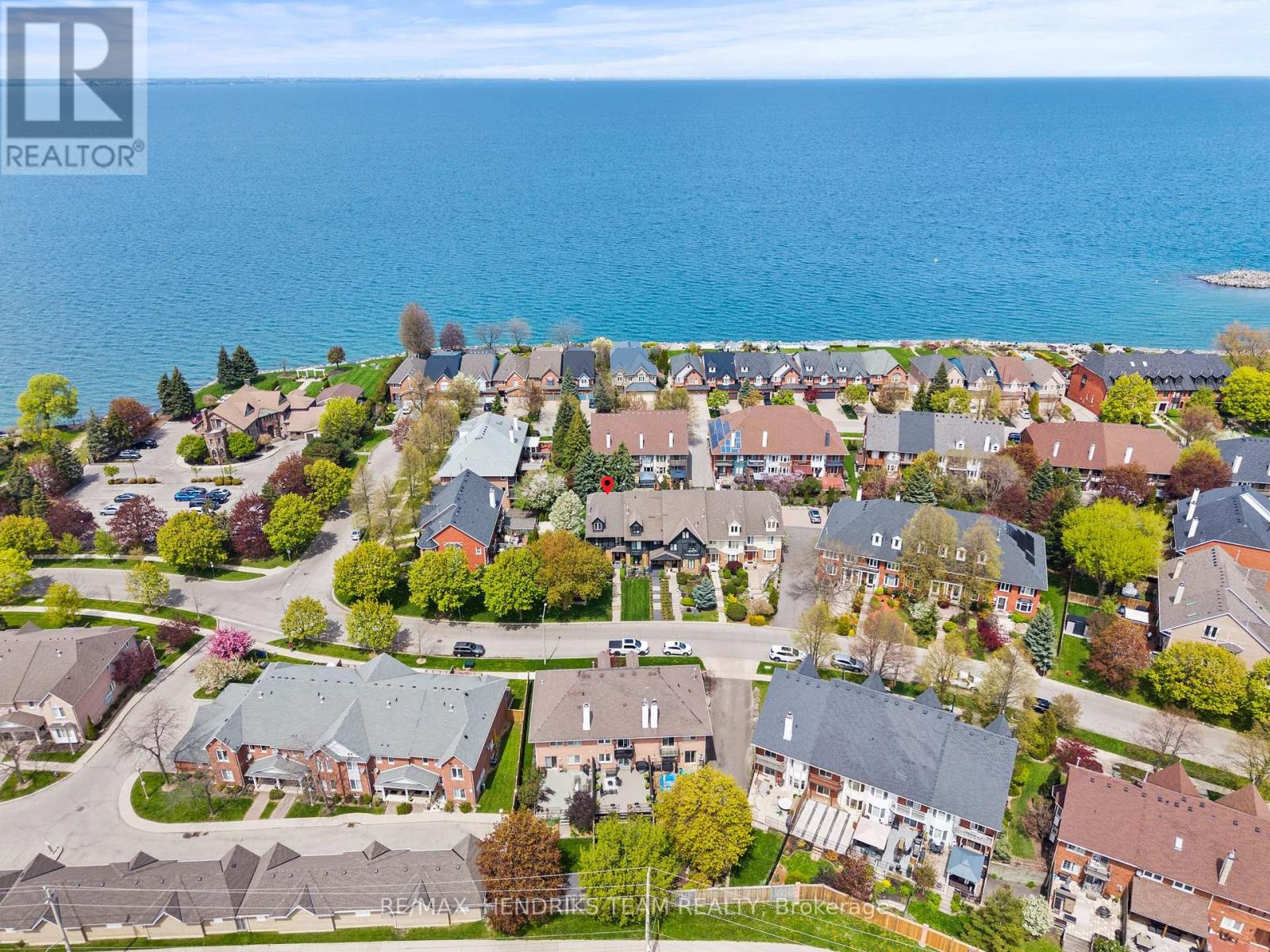5 HARBOUR DRIVE - 2