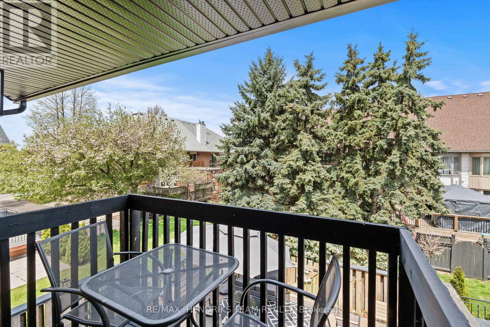 5 HARBOUR DRIVE - 29