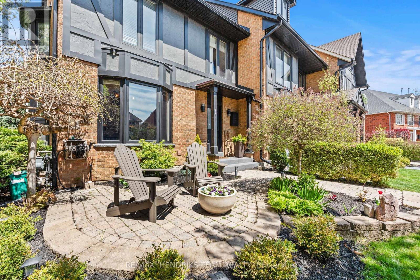 5 HARBOUR DRIVE - 4