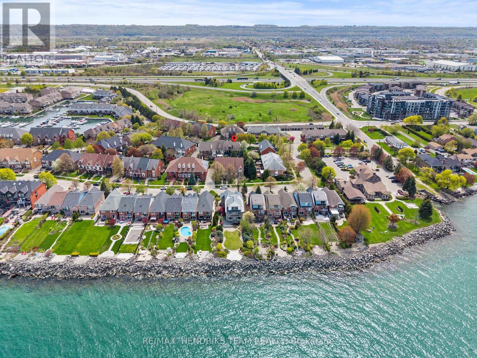5 HARBOUR DRIVE - 43