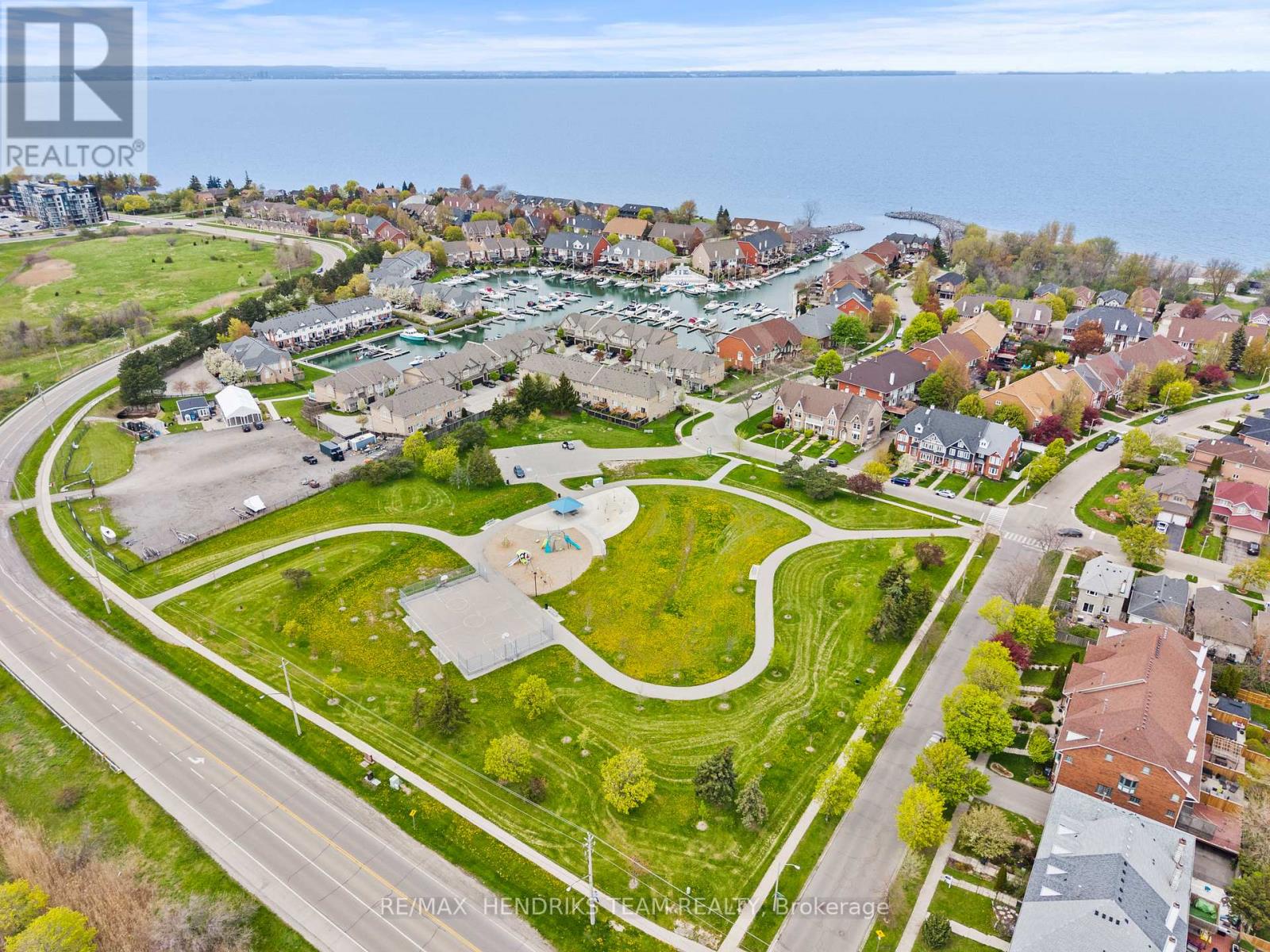 5 HARBOUR DRIVE - 45