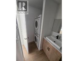 Kitchen - 1315/1317 Third Street W, Revelstoke, BC V0E2S0 Photo 6