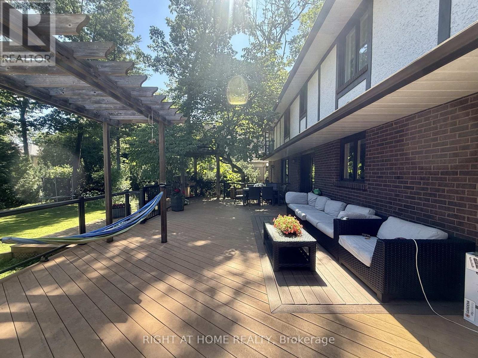 2123 GORDON DRIVE - 49