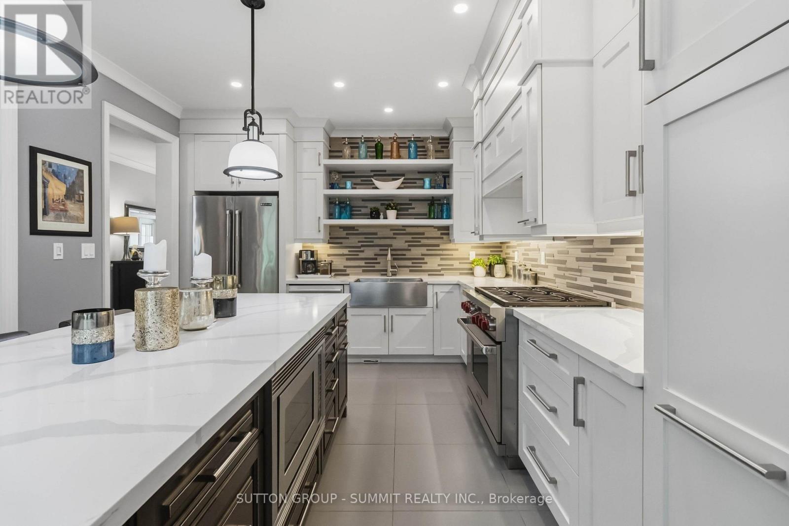 3346 STOCKSBRIDGE AVENUE - 13